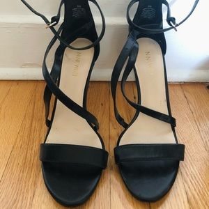 Strappy Black Nine West Heeled Sandal size 8